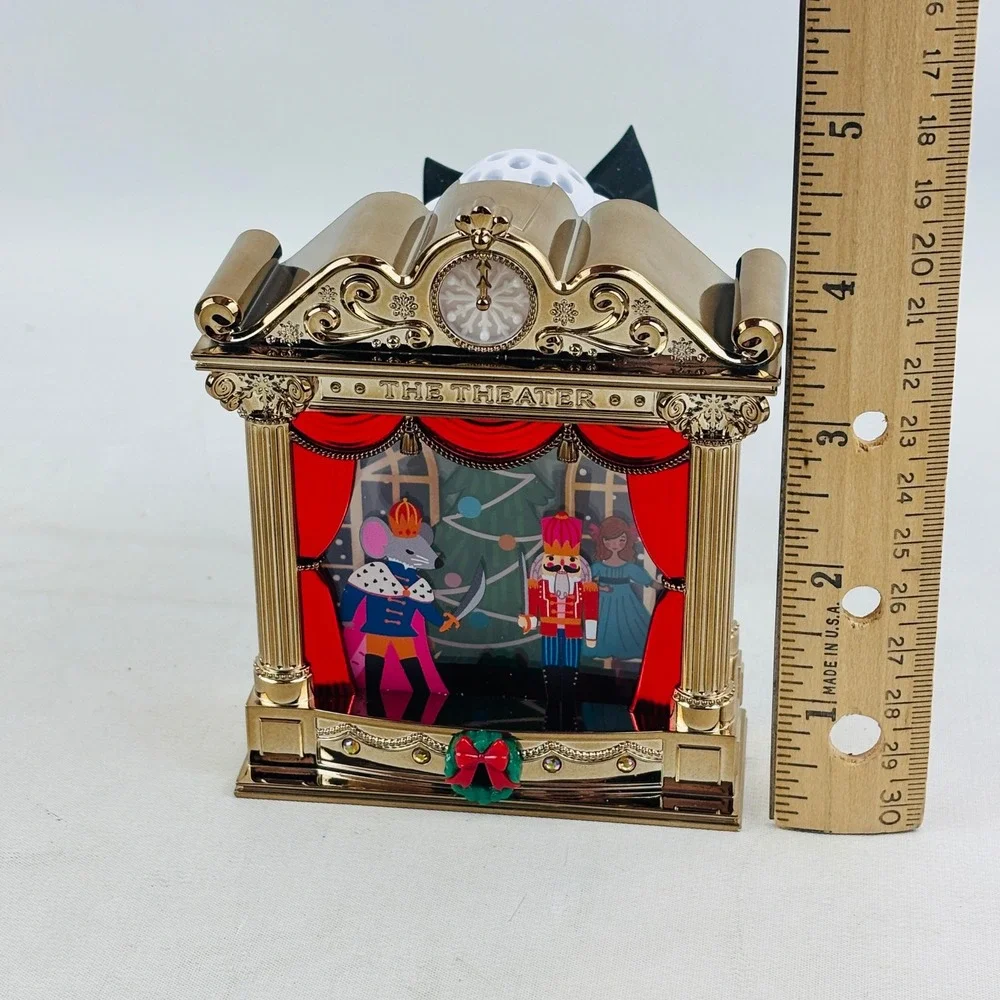 Bath &‎ Body Works Nutcracker Theater Projector Wallflowers Plug Holiday 2025